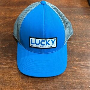 Black Clover Men’s Adjustable Mesh Hat.